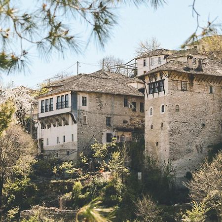 Отель Braja House Гирокастра Экстерьер фото