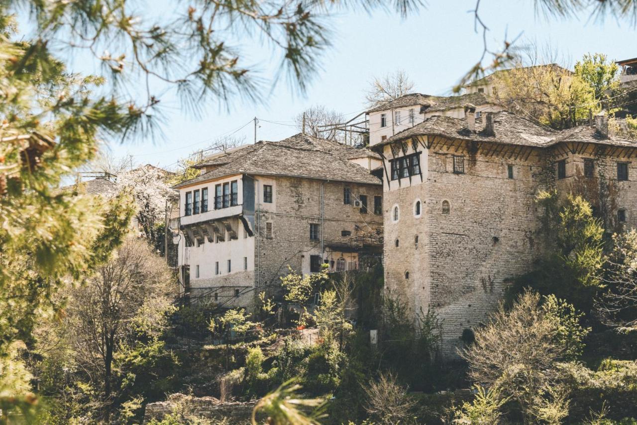 Отель Braja House Гирокастра Экстерьер фото